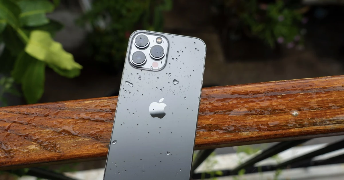 Close-up of a smartphone with its speaker grille visible.
